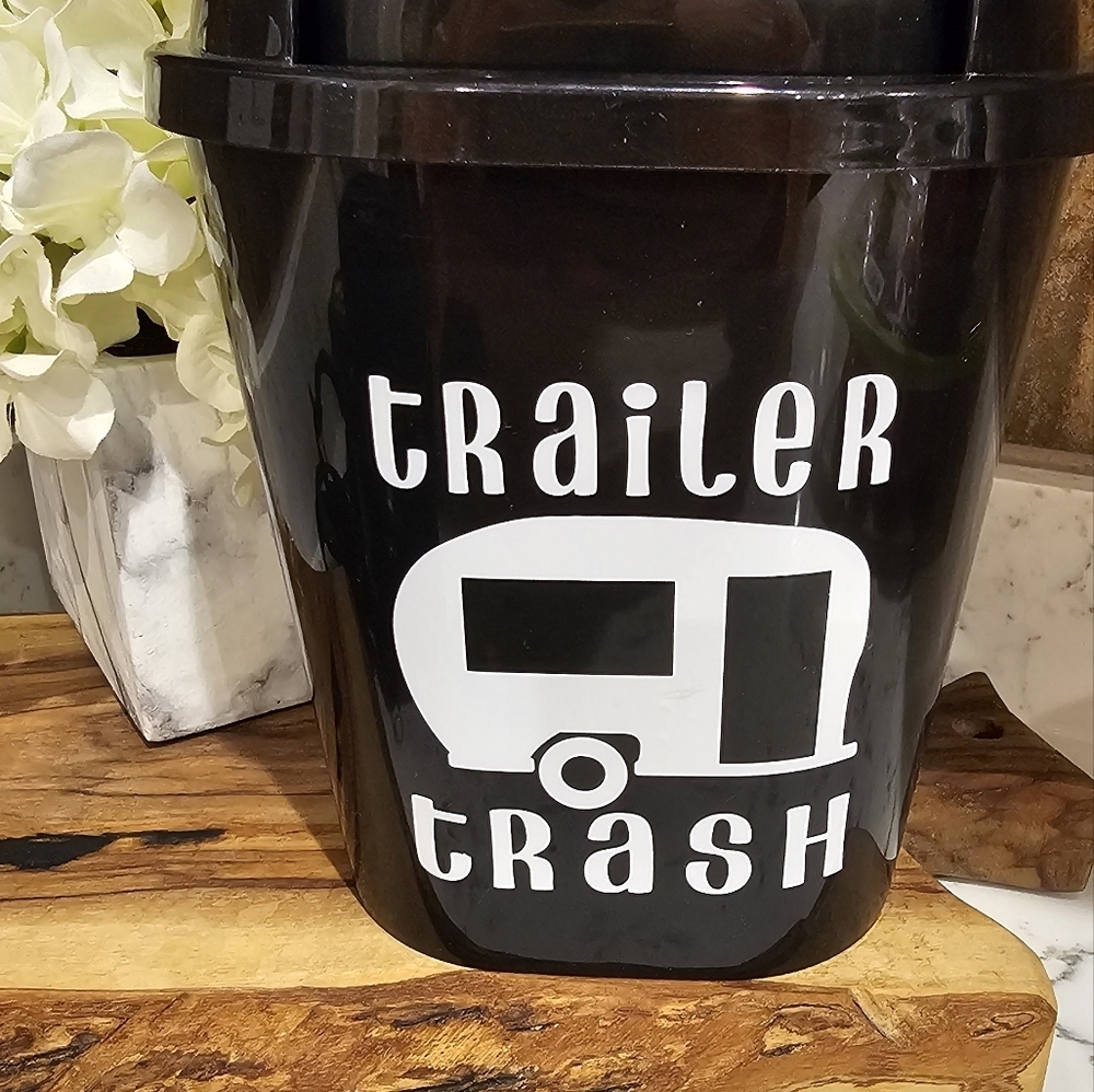 Trailer Trash mini swing top garbage can Brand New